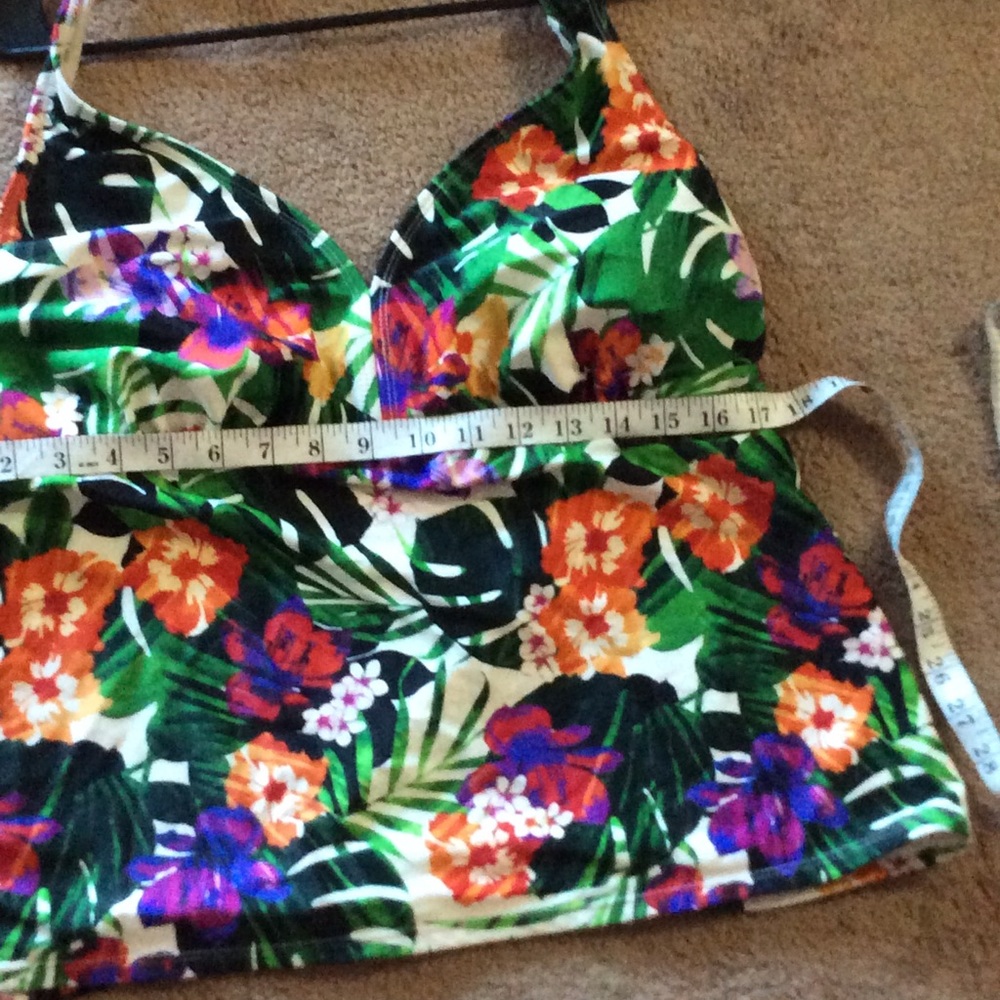 COPY - Catalina Swimsuit Halter Top - Picture 4 of 8